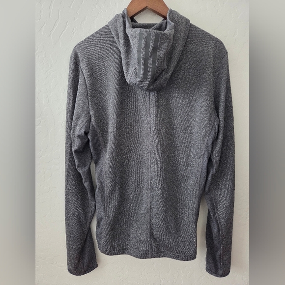 Clearance! Adidas Running Heathered Gray Long Sleeve Athletic Hoodie - Picture 4 of 16
